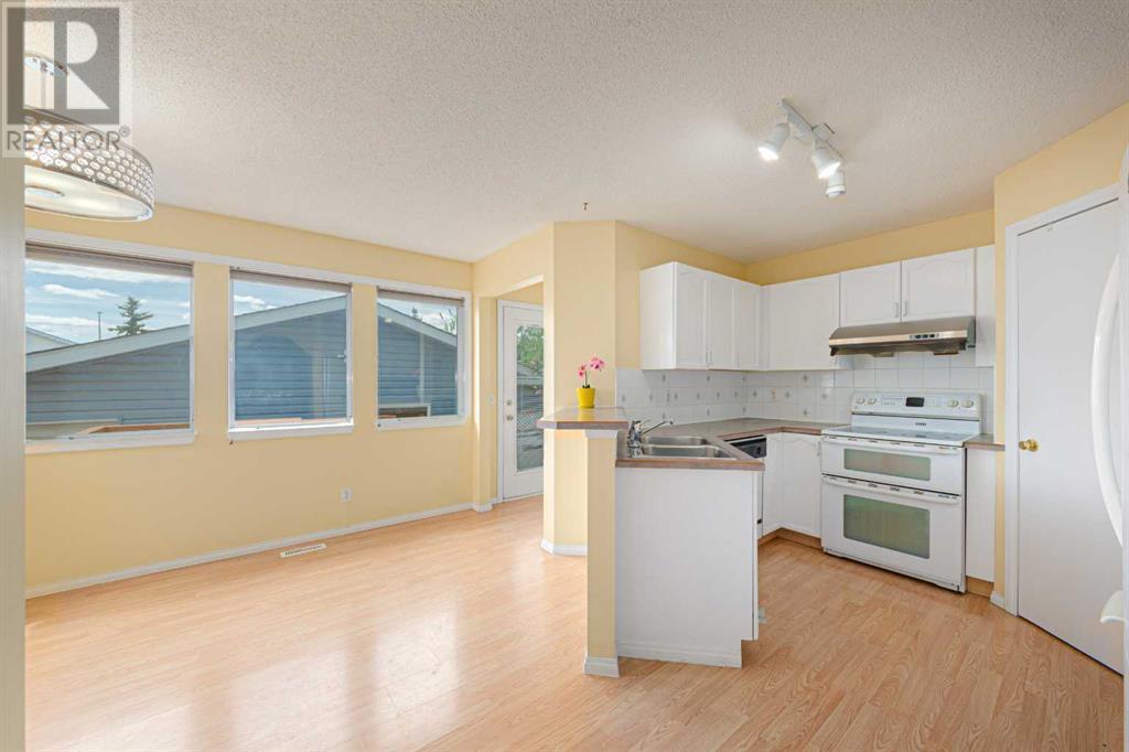 Single Family House for Sale in  Fresno Place NE Monterey Park Calgary 