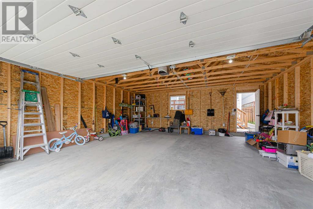 Single Family House for Sale in  Fresno Place NE Monterey Park Calgary 