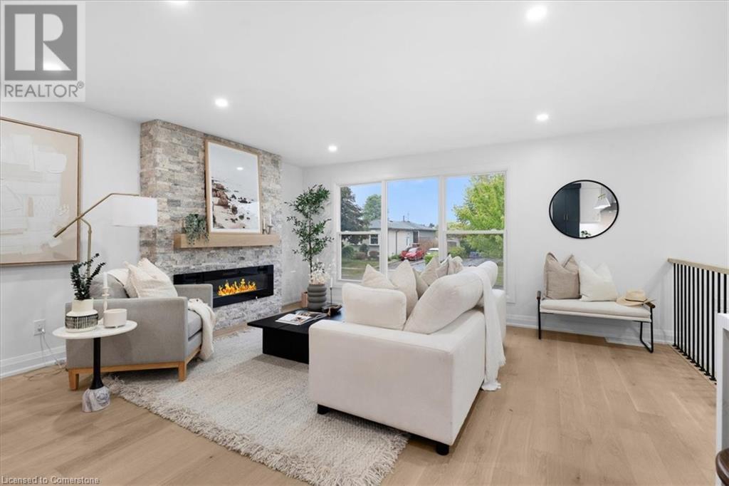 Photo 12 of 15 Mellenby Street, Hamilton ON