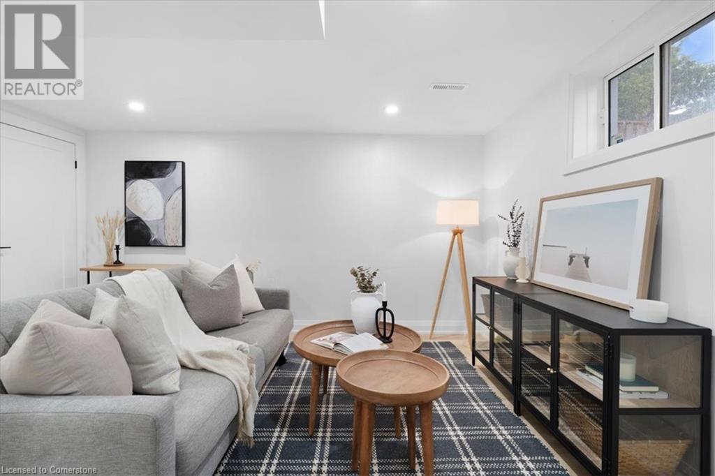 Photo 34 of 15 Mellenby Street, Hamilton ON