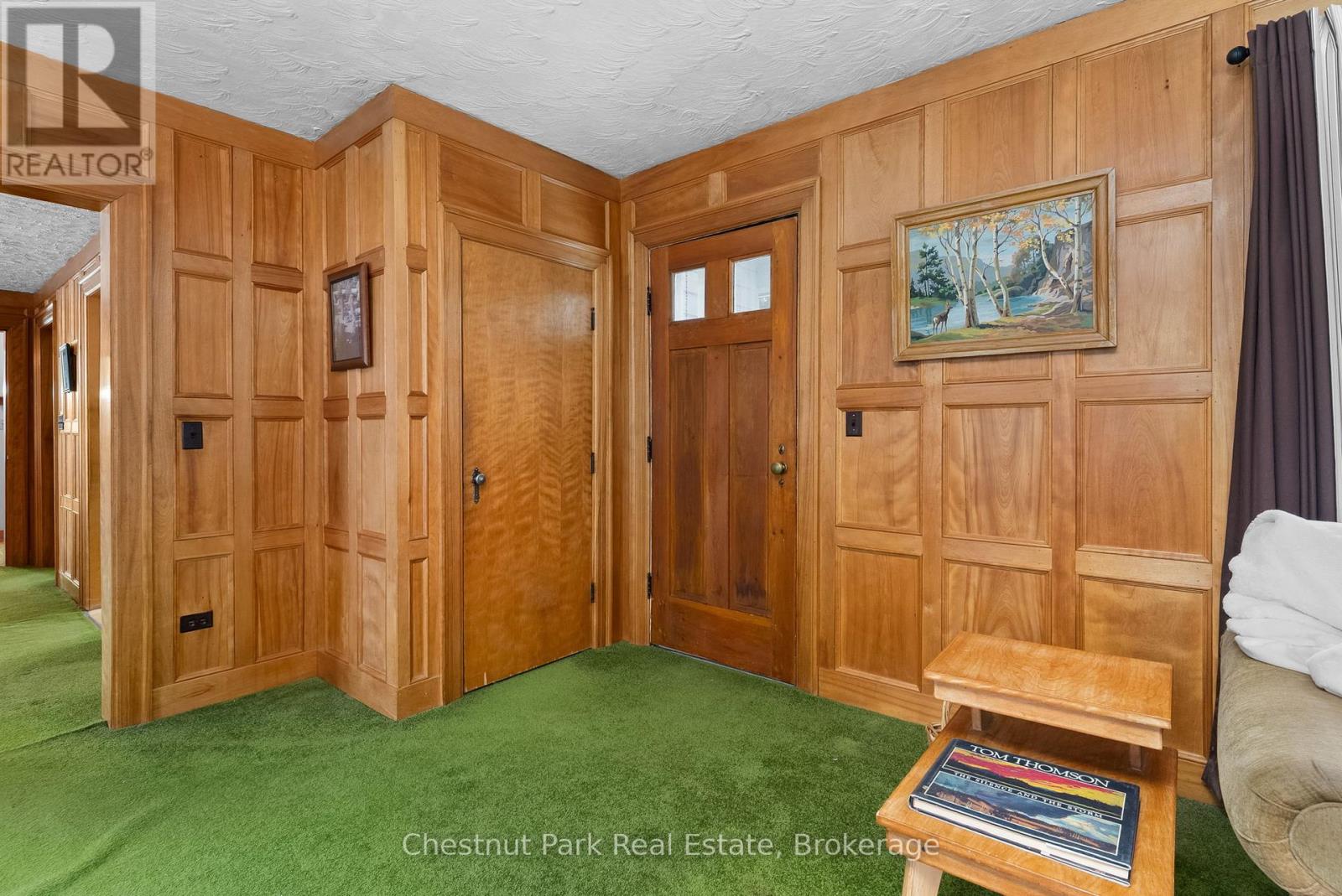 Photo 11 of 1706 Highway 518 Highway E, Kearney ON