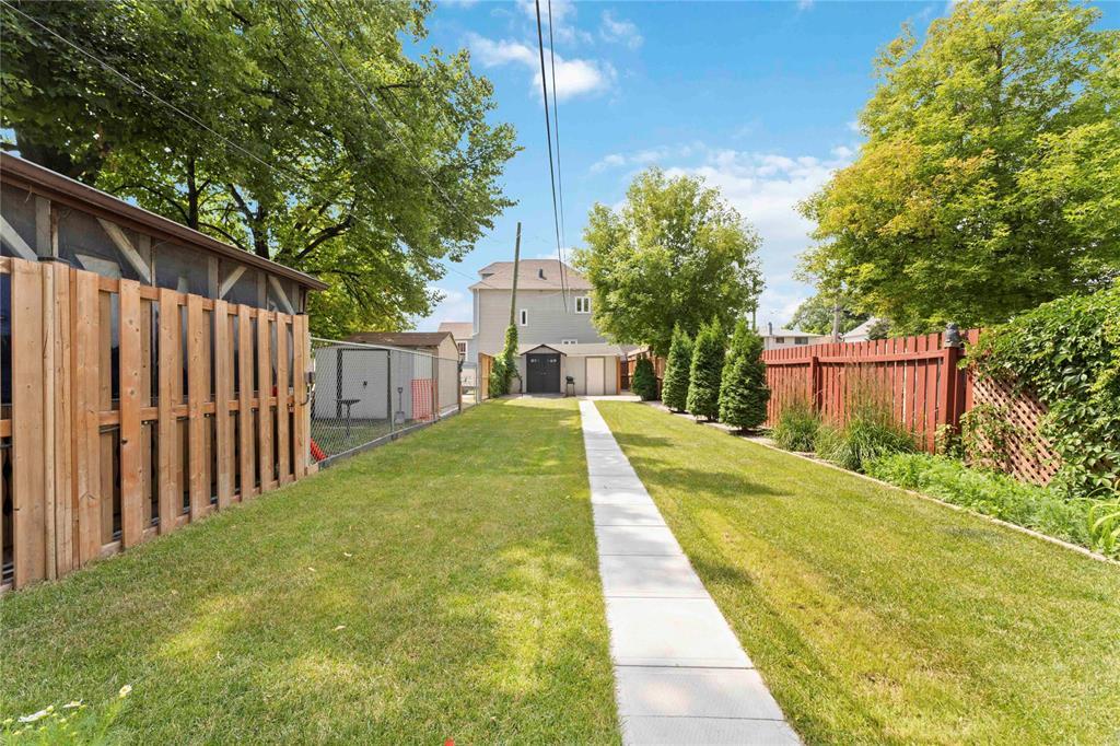 Photo 27 of 534 Anderson Avenue, Winnipeg MB