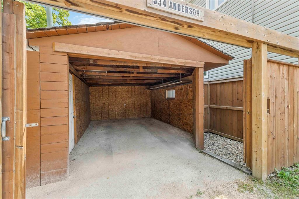 Photo 35 of 534 Anderson Avenue, Winnipeg MB
