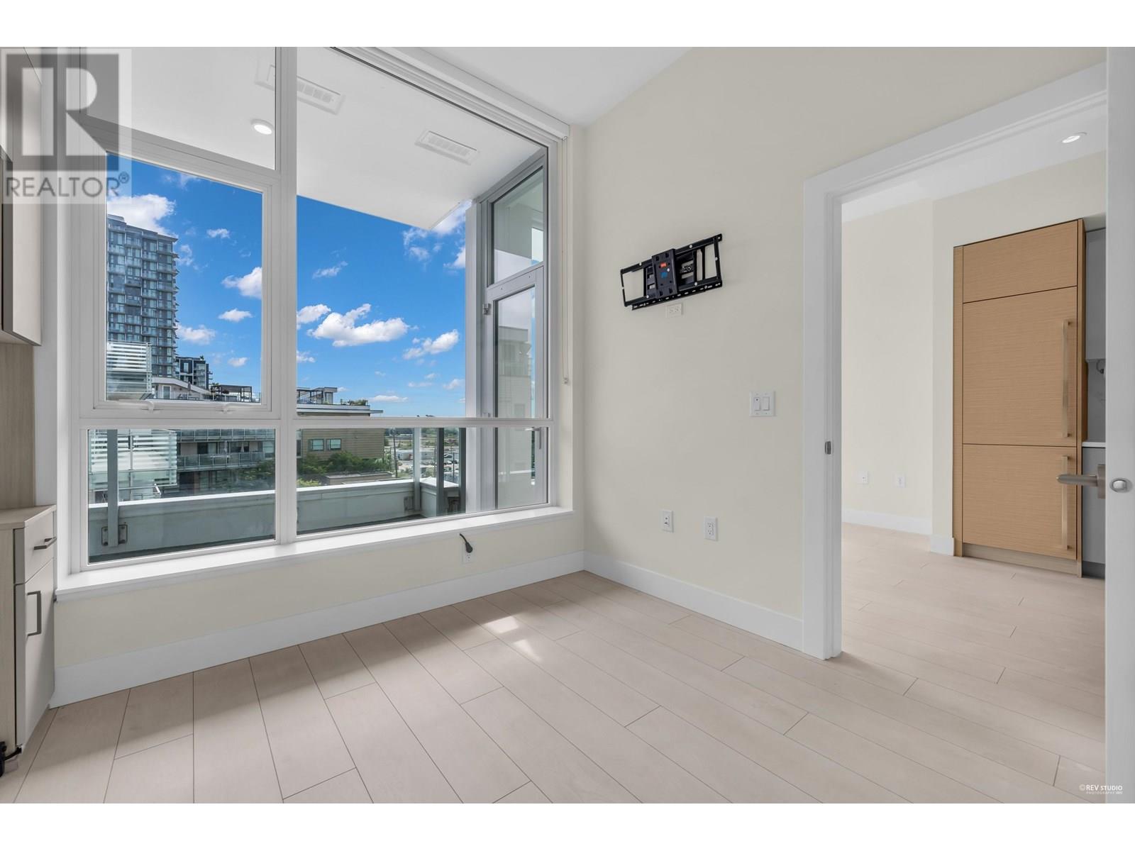Photo 13 of 601 3438 Sawmill Crescent, Vancouver BC