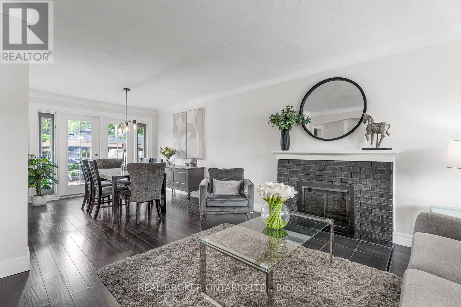 Photo 16 of 752 Smyth Road, Ottawa ON