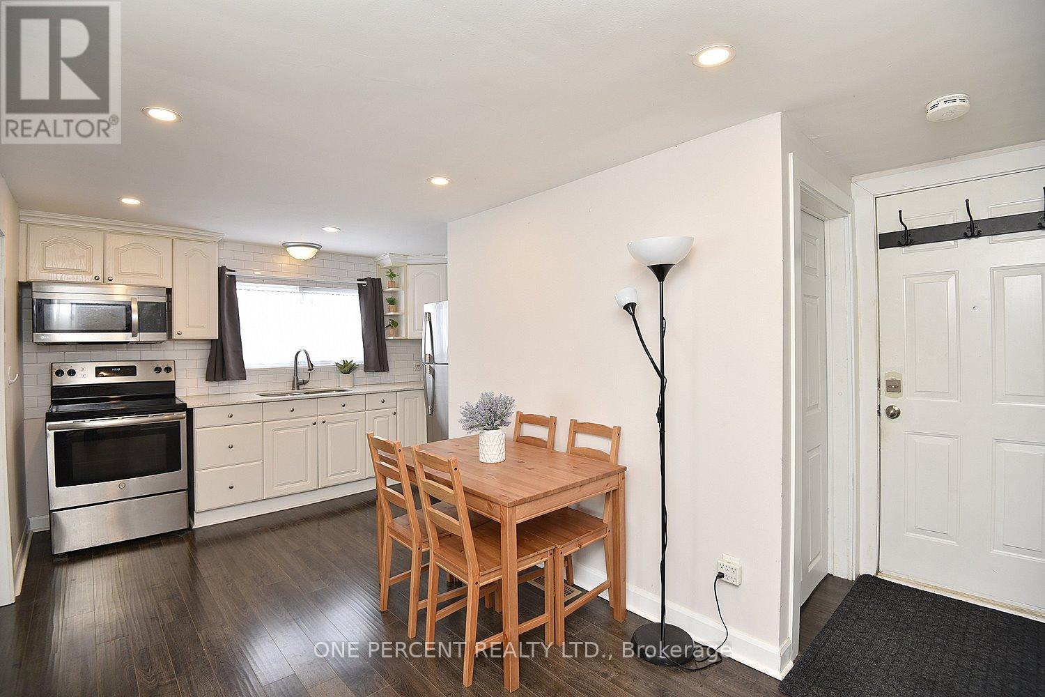 Photo 24 of 3 Maitland Avenue, Hamilton ON