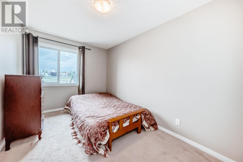 Single Family House for Sale in  Elgin Meadows Park SE McKenzie Towne Calgary 
