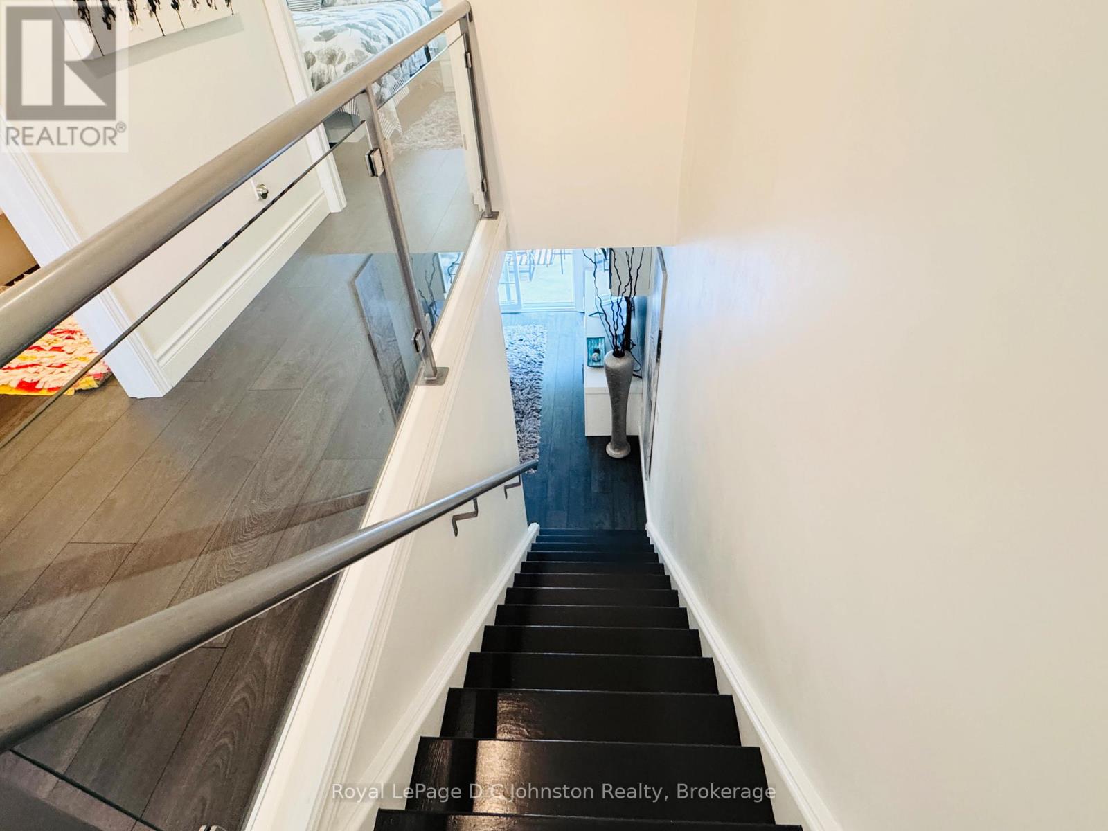 Photo 6 of 1 160 Morpeth Street, Saugeen Shores ON