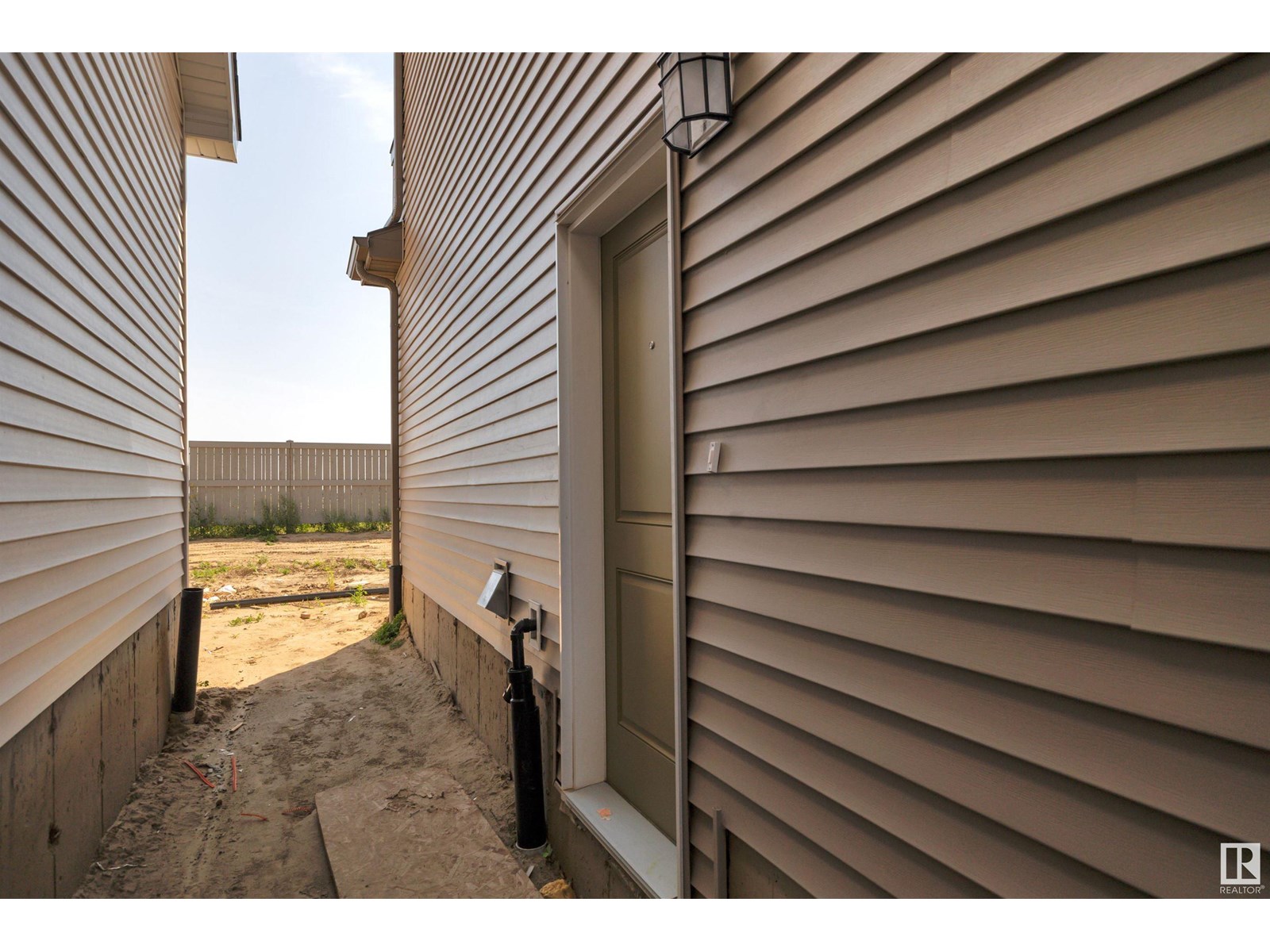 Photo 47 of 8905 223 A St Nw, Edmonton AB