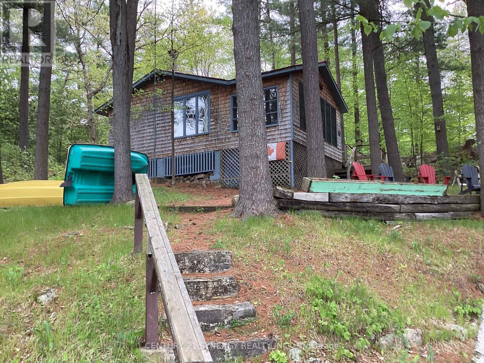 Photo 2 of 1261 Grants Creek Road, Tay Valley ON