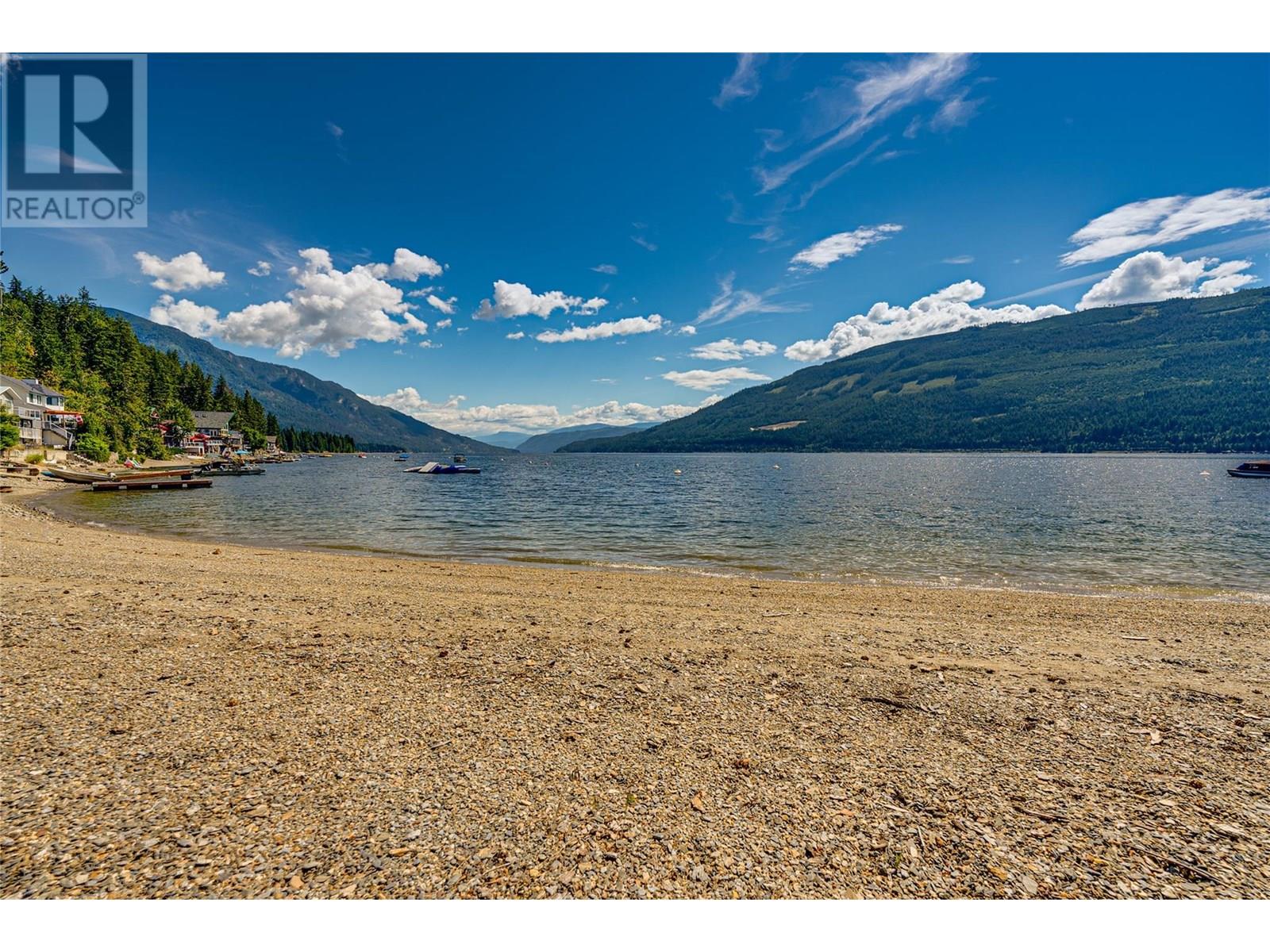 Photo 20 of 4742 Sunnybrae Canoe Point Road, Tappen BC