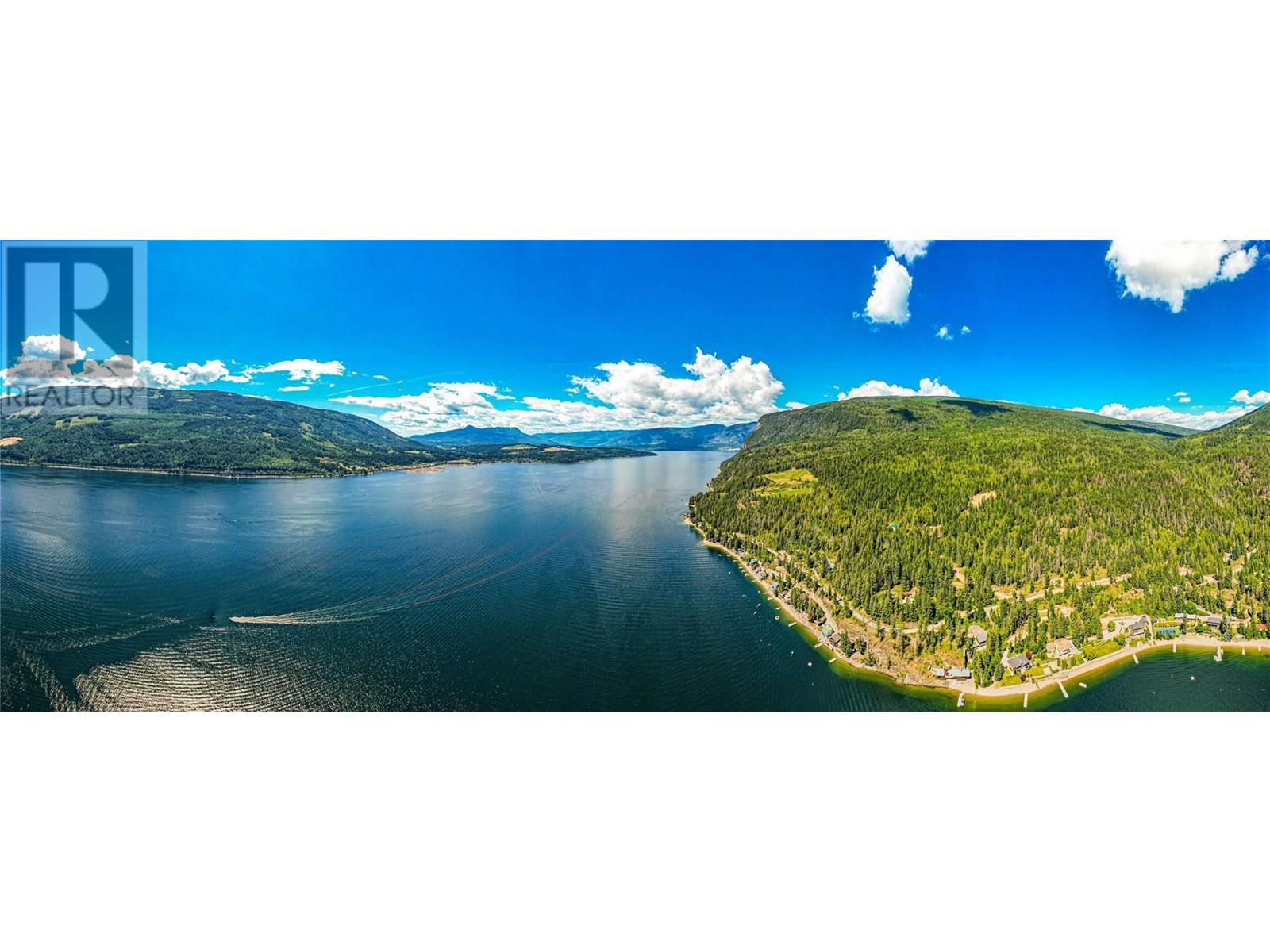 Photo 9 of 4742 Sunnybrae Canoe Point Road, Tappen BC