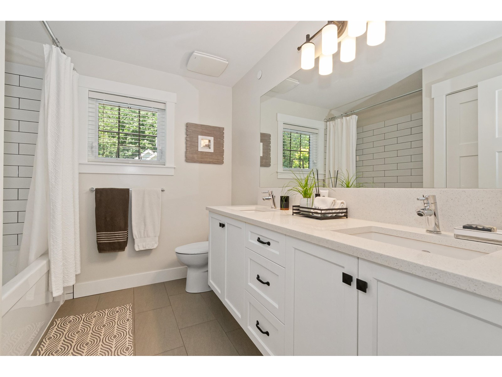 Photo 14 of 43331 Creekside Circle Cultus Lake South, Lindell Beach BC