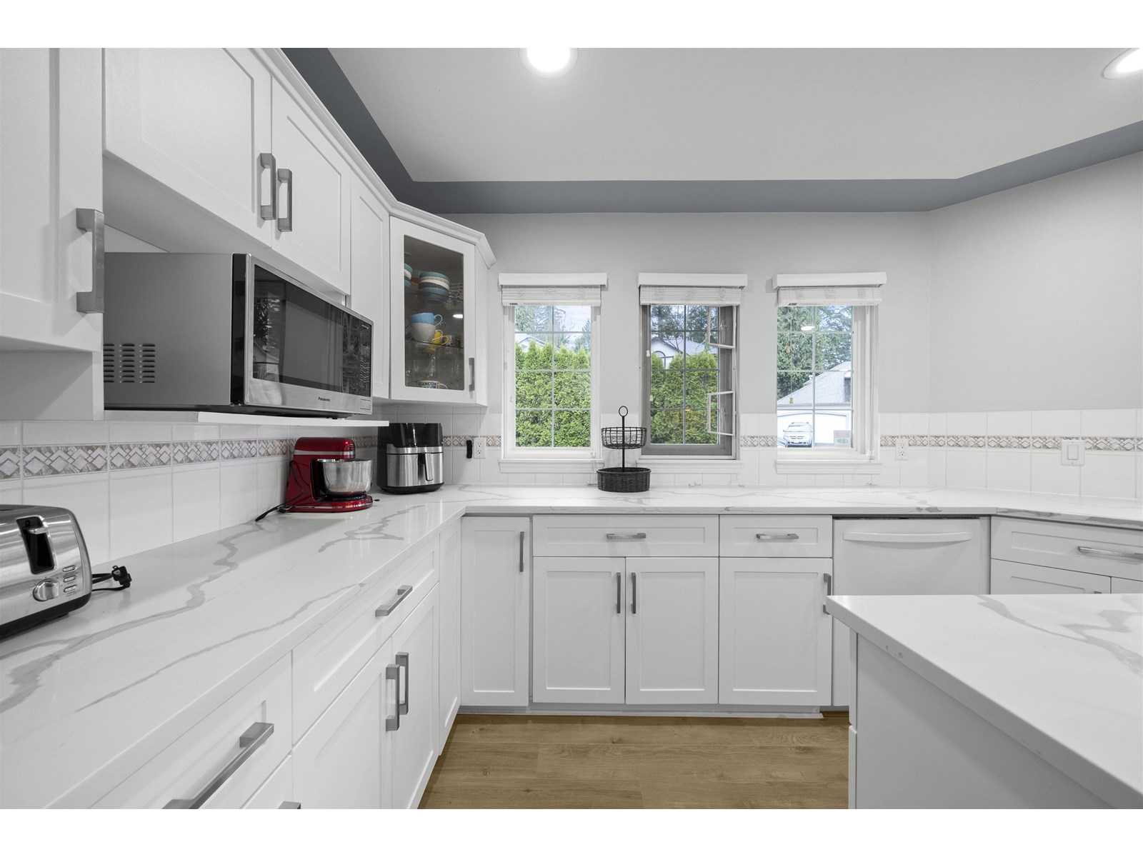 Photo 10 of 5089 219 A Street, Langley BC