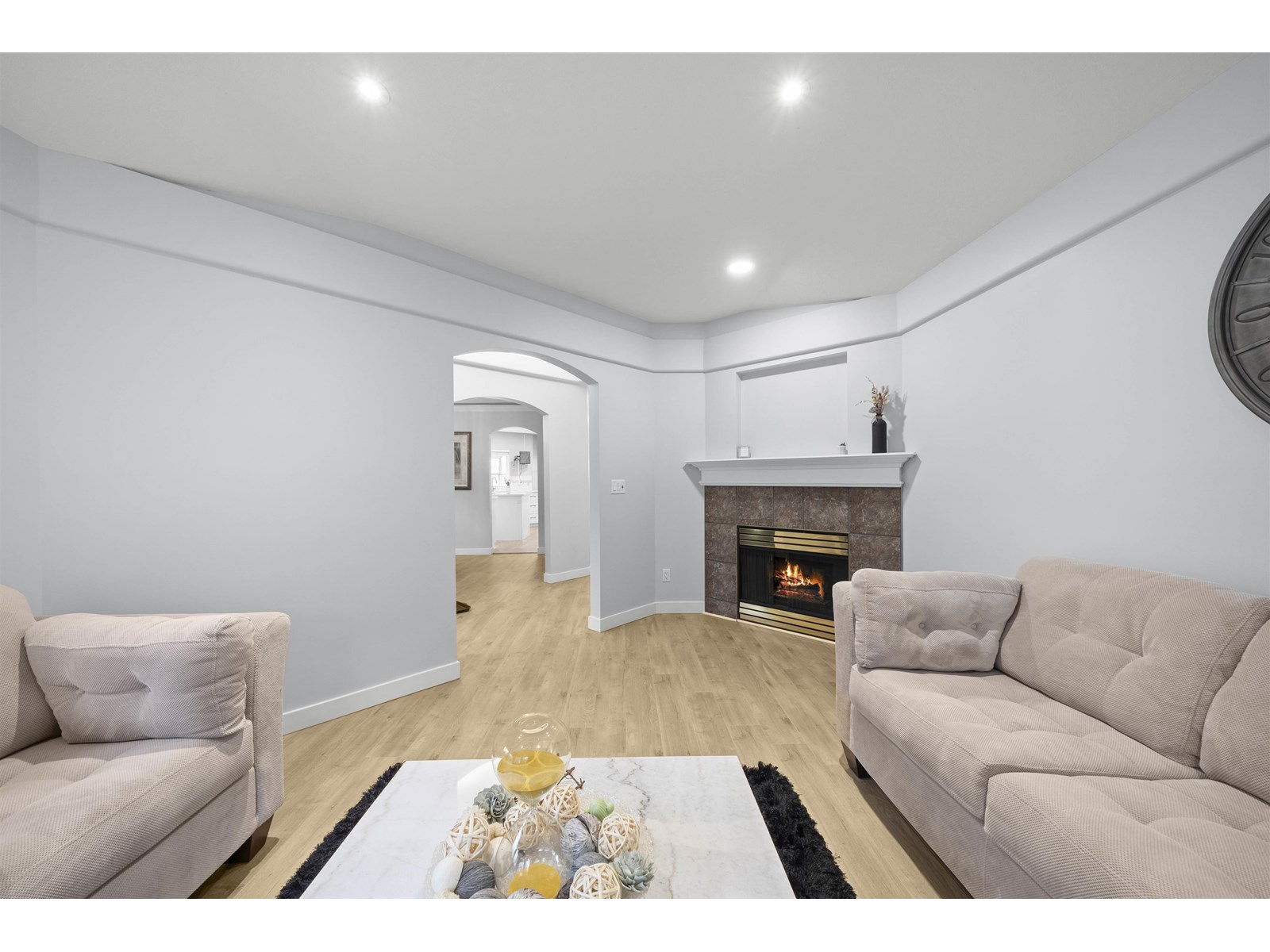 Photo 6 of 5089 219 A Street, Langley BC