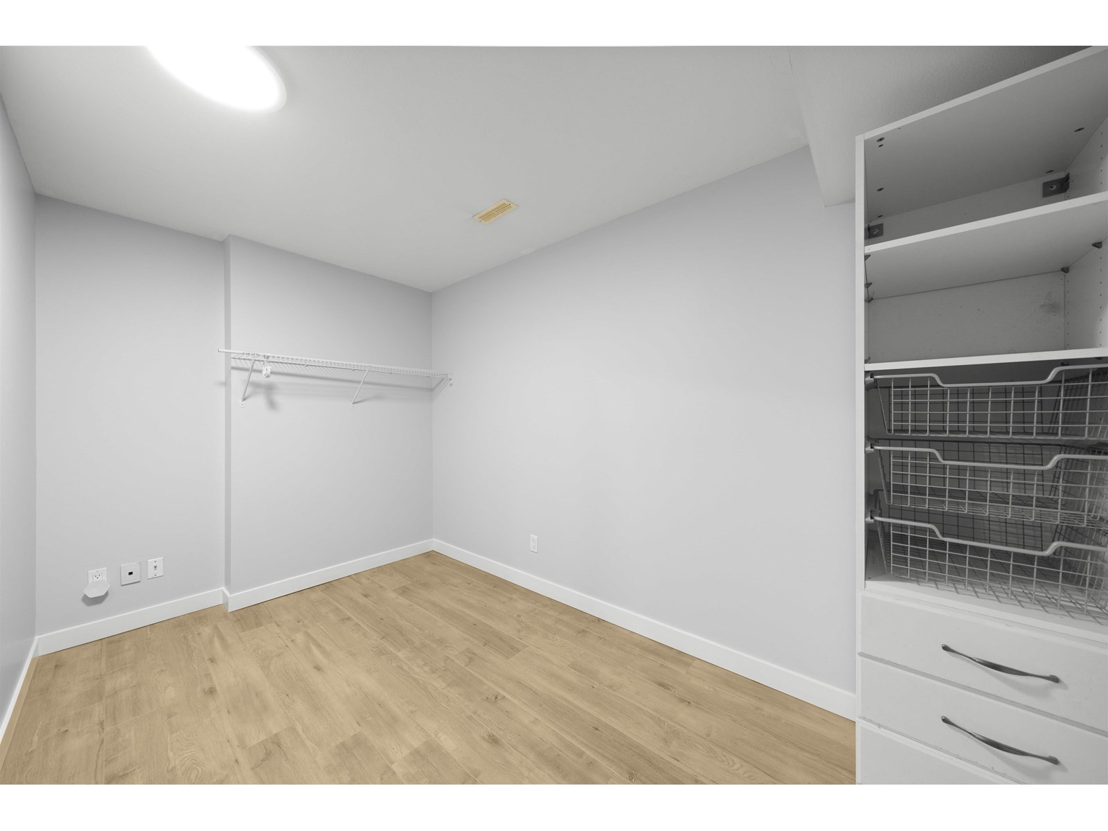Photo 20 of 5089 219 A Street, Langley BC