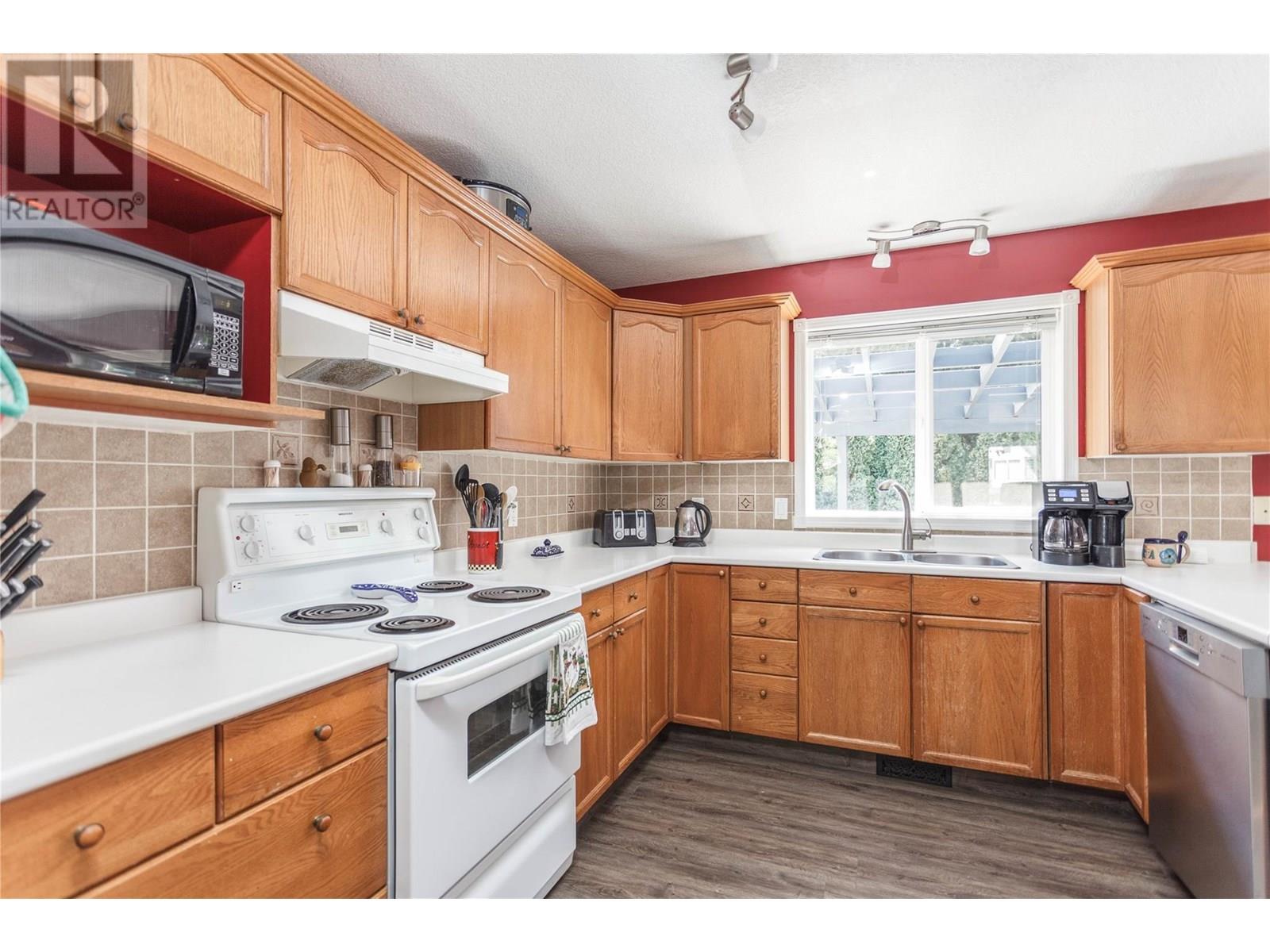 2230 LINEA CRESCENT - 4