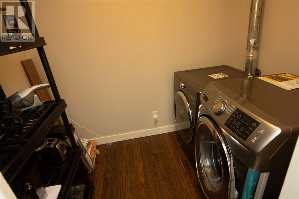 Single Family House for Sale in    Street SW Canyon Meadows Calgary 