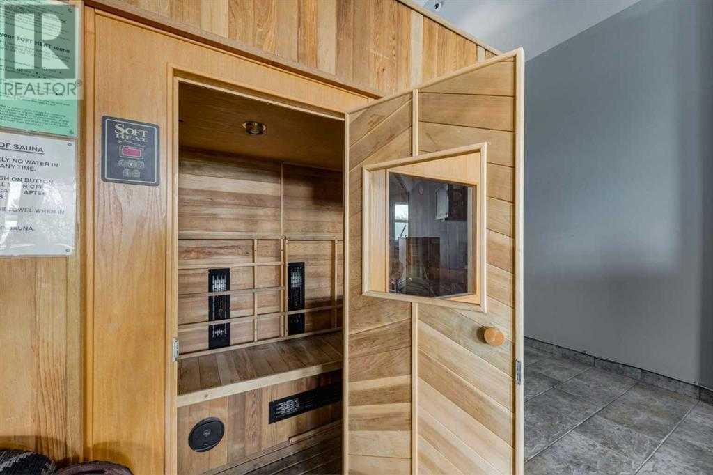 Single Family House for Sale in    Street SW Canyon Meadows Calgary 