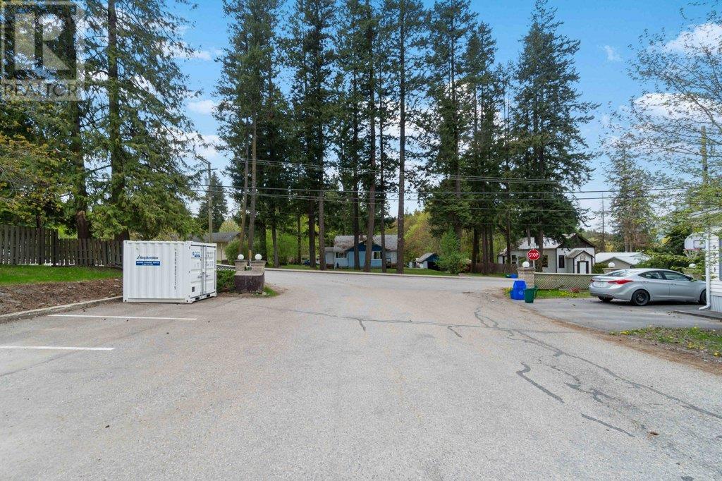 Photo 19 of 6751 51 Street Ne, Salmon Arm BC