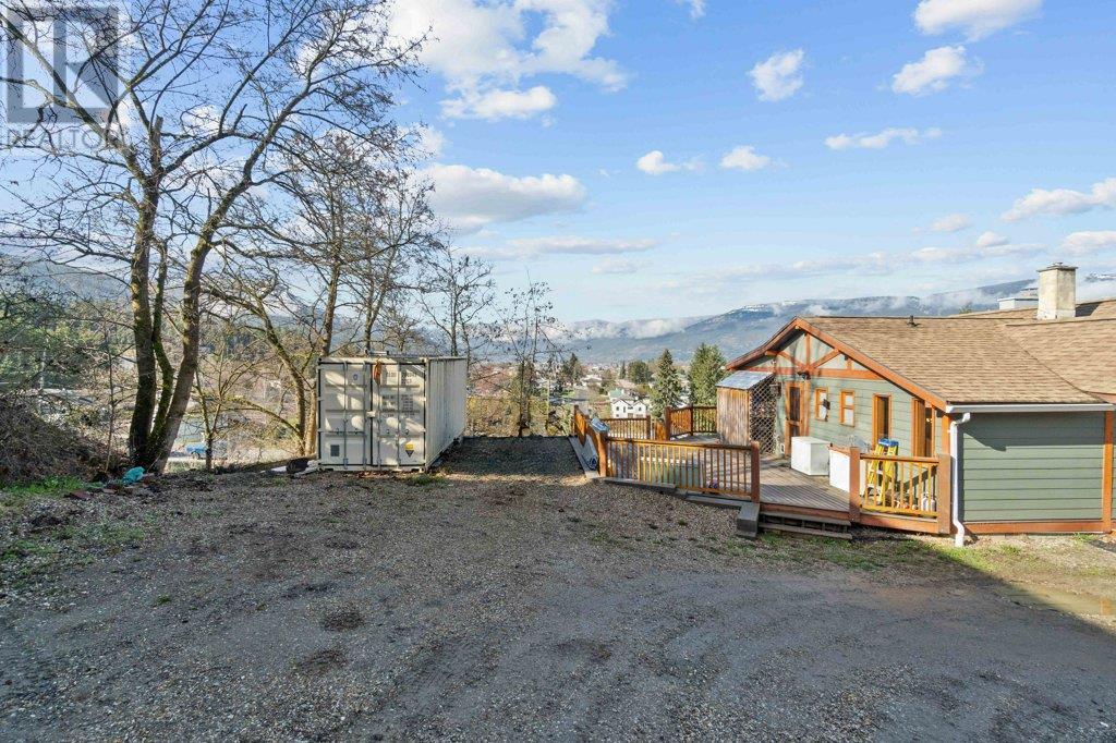 Photo 87 of 1321 10 Avenue Ne, Salmon Arm BC