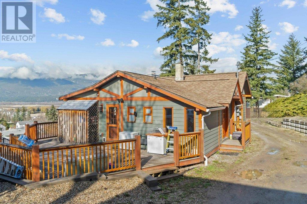 Photo 40 of 1321 10 Avenue Ne, Salmon Arm BC