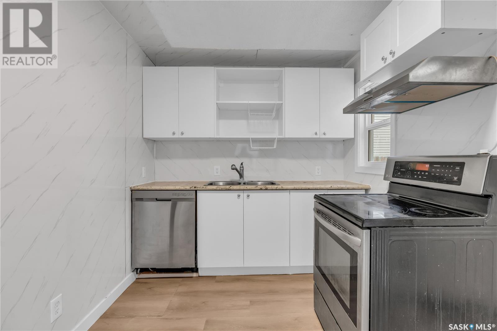 Photo 21 of 1141 Wallace Street, Regina SK