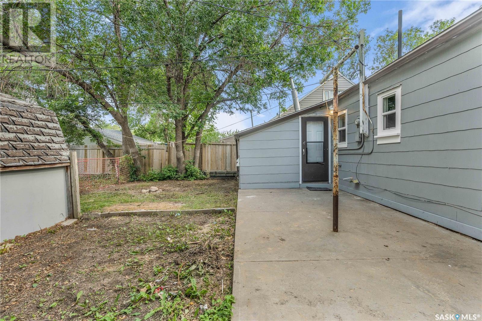 Photo 30 of 1141 Wallace Street, Regina SK