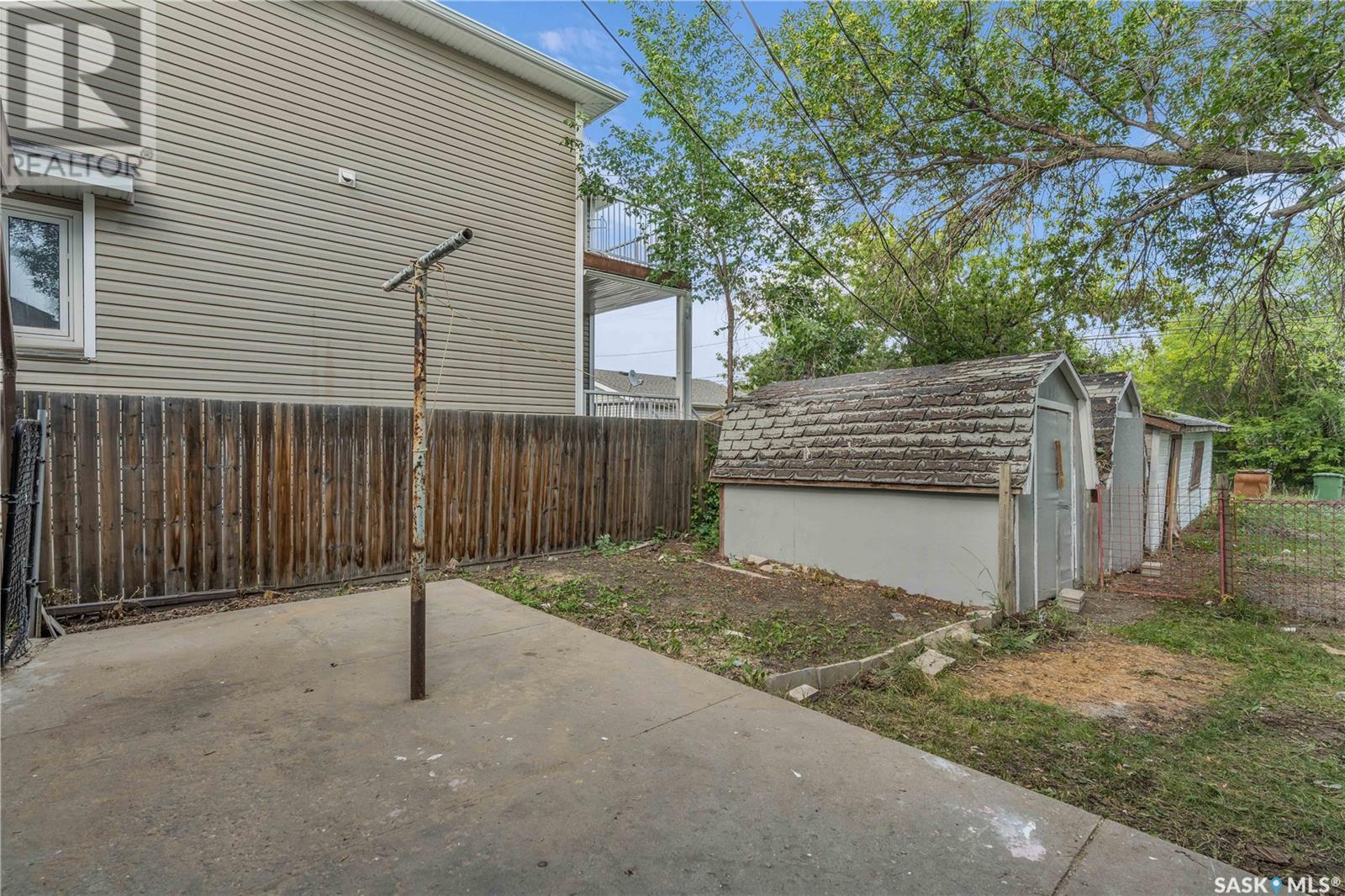 Photo 18 of 1141 Wallace Street, Regina SK
