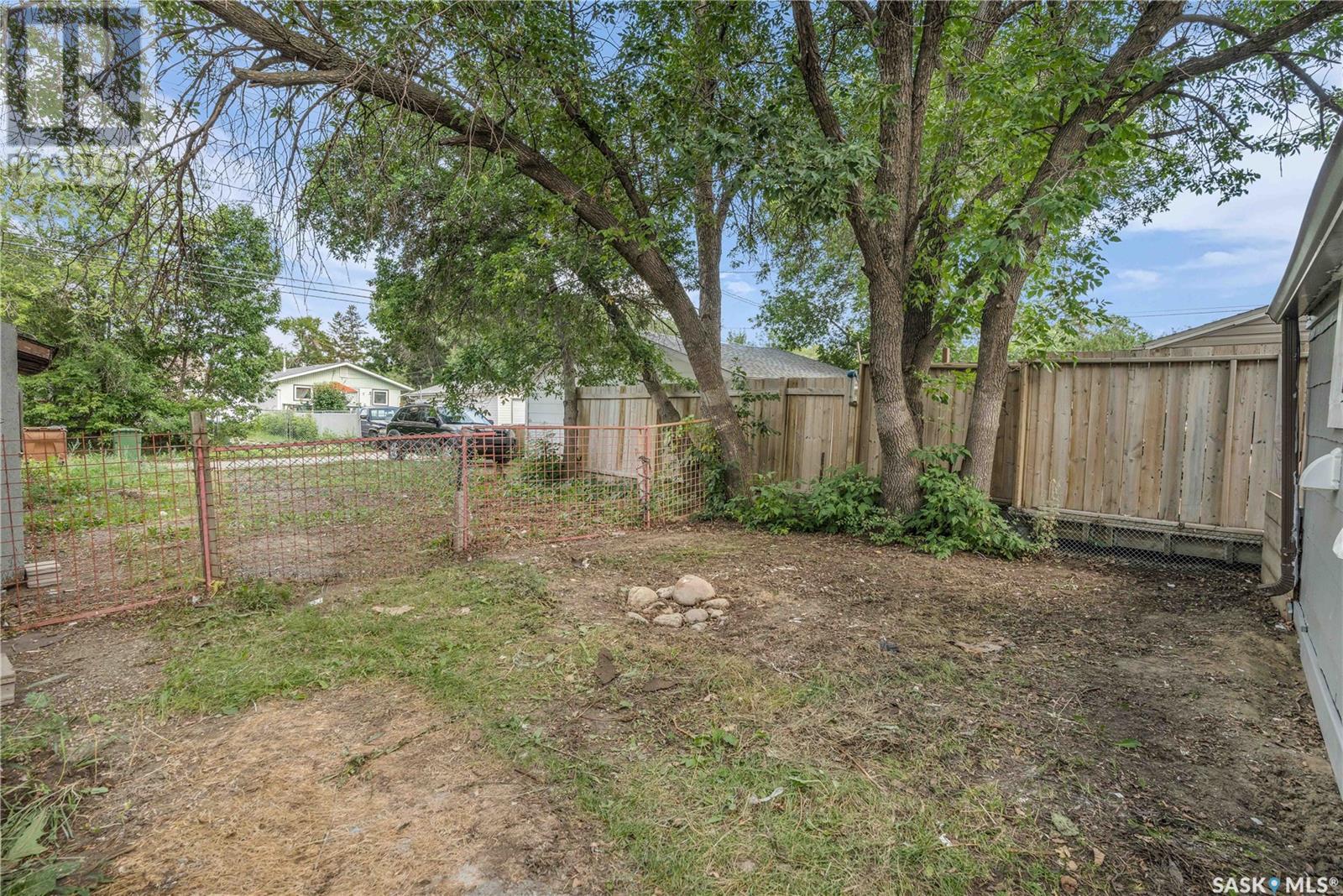 Photo 14 of 1141 Wallace Street, Regina SK