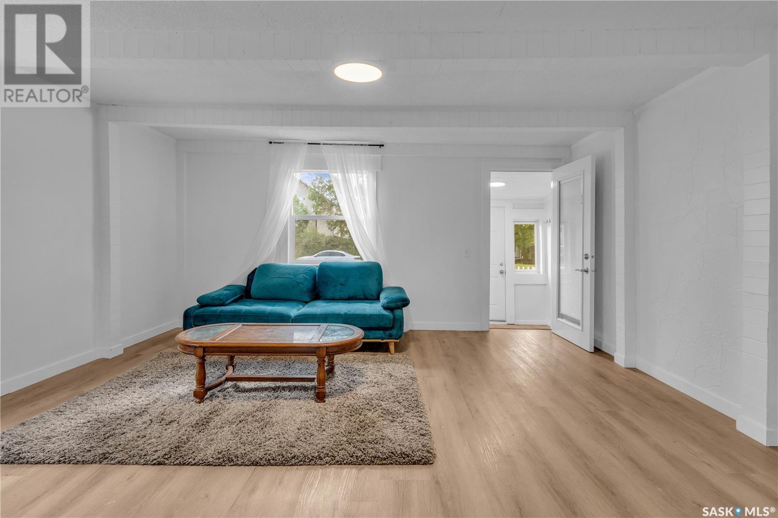 Photo 5 of 1141 Wallace Street, Regina SK