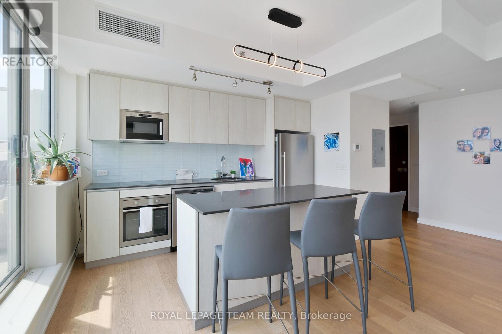 Photo 11 of 2204 199 Slater Street Street, Ottawa ON