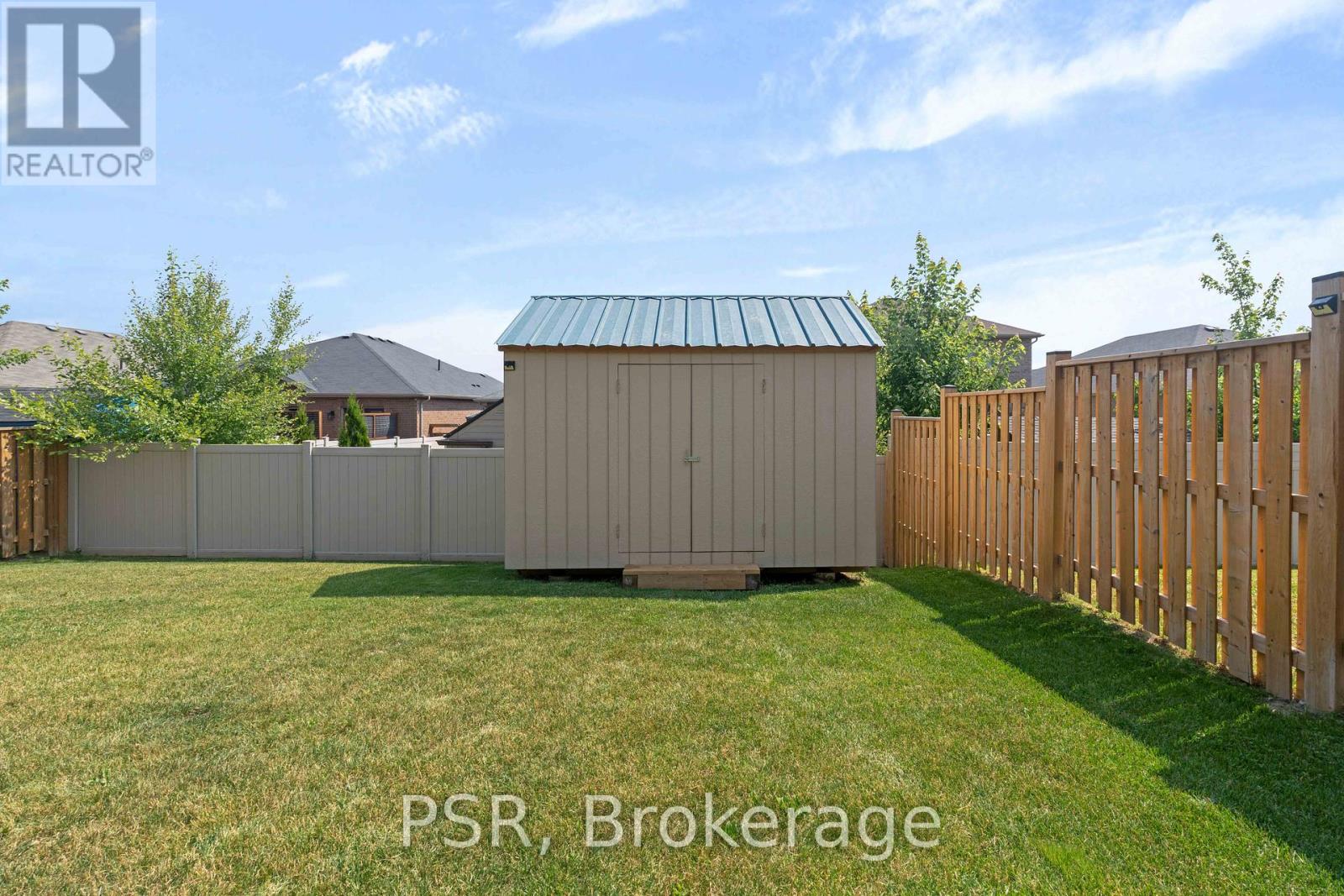 Photo 42 of 16 Hewson Street, Penetanguishene ON