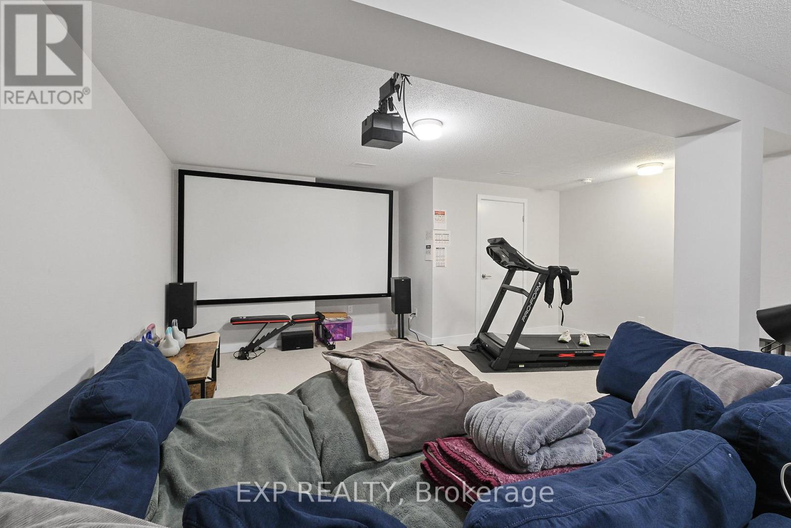 Photo 16 of 6323 Perth Street, Ottawa ON