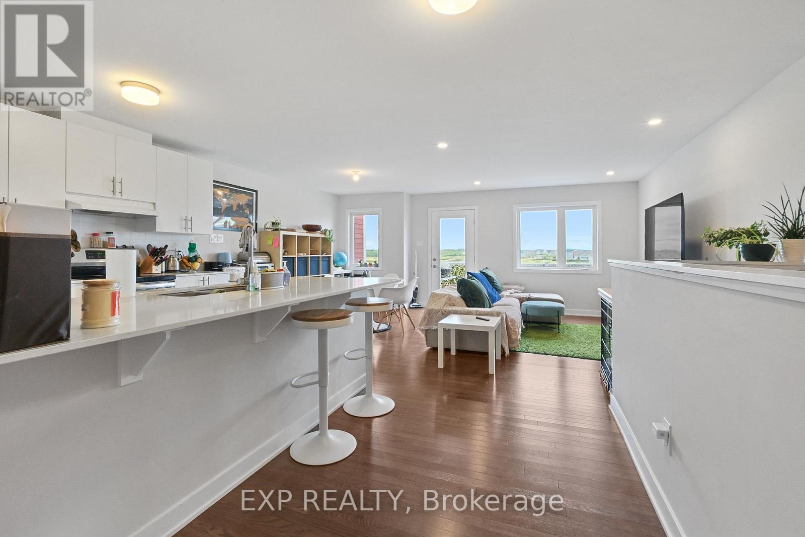 Photo 20 of 6323 Perth Street, Ottawa ON