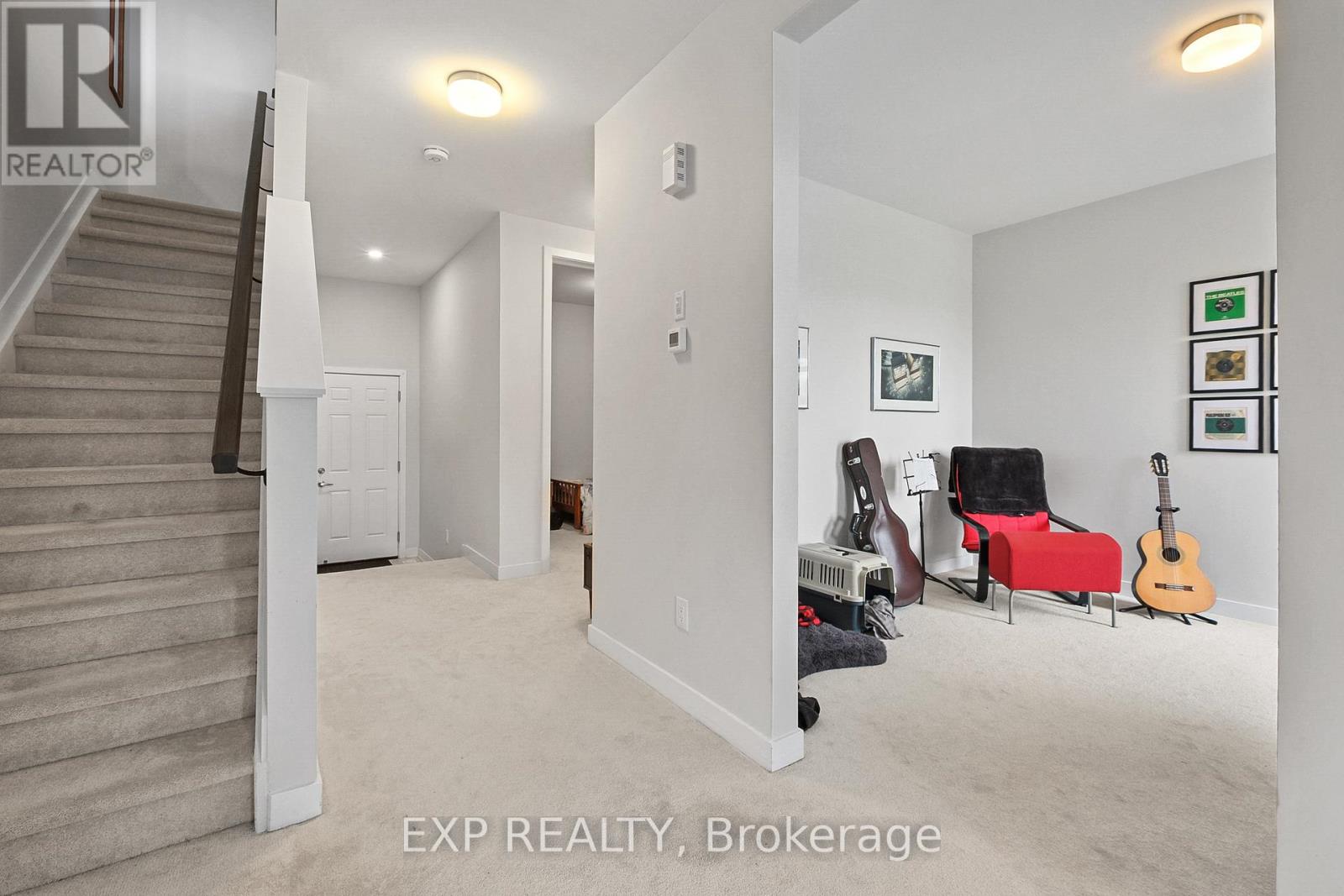 Photo 7 of 6323 Perth Street, Ottawa ON