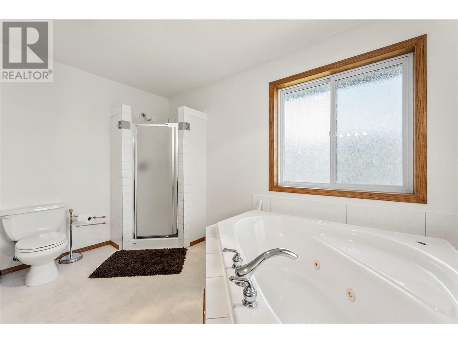 Photo 88 of 2201 50th Street, Salmon Arm BC