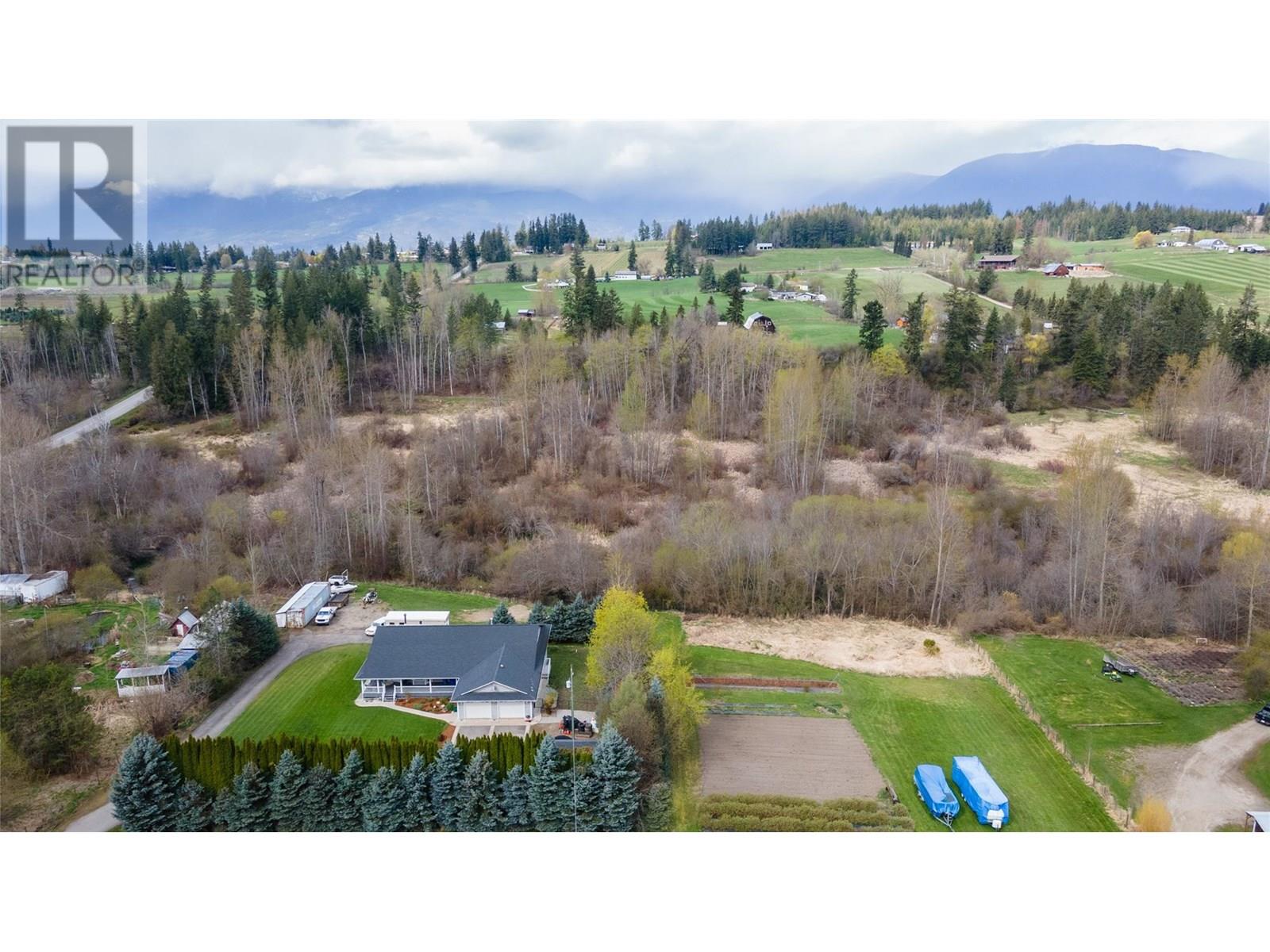 Photo 28 of 2201 50th Street, Salmon Arm BC