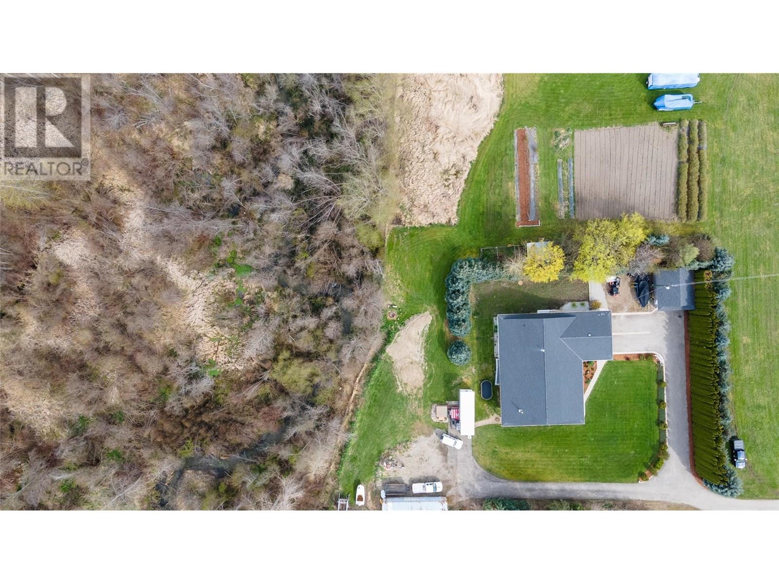 Photo 17 of 2201 50th Street, Salmon Arm BC