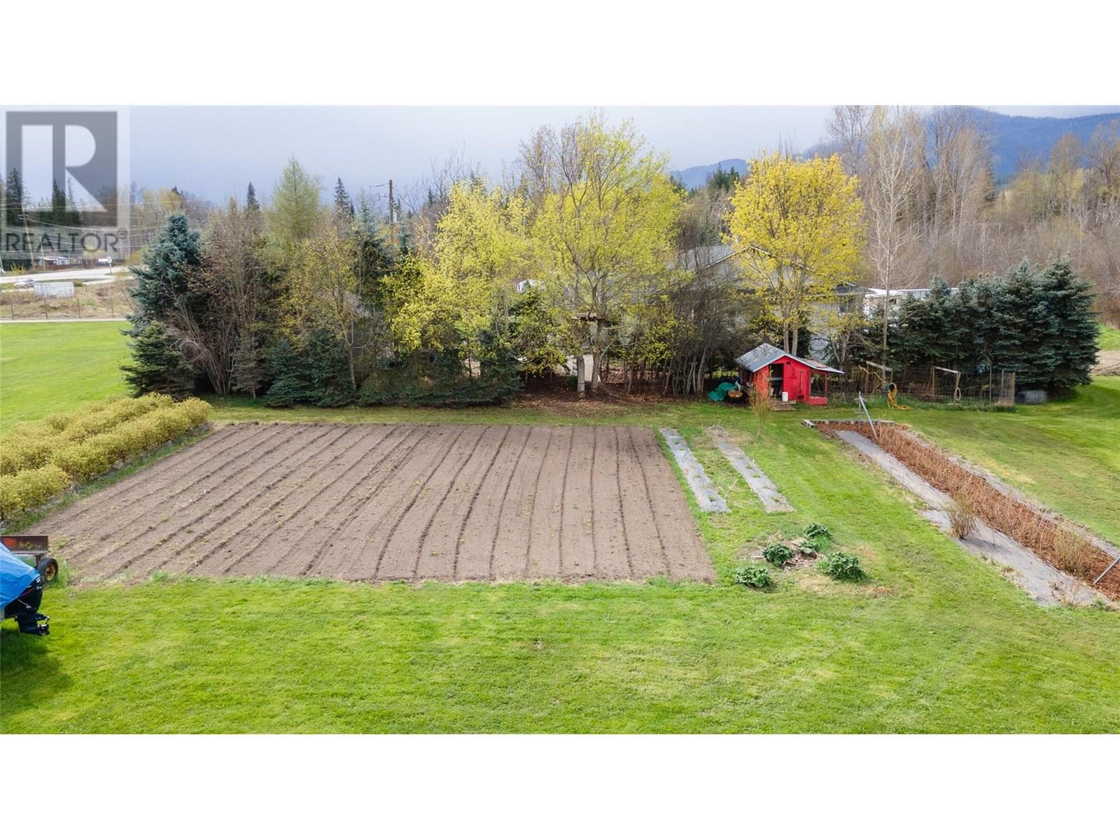 Photo 47 of 2201 50th Street, Salmon Arm BC