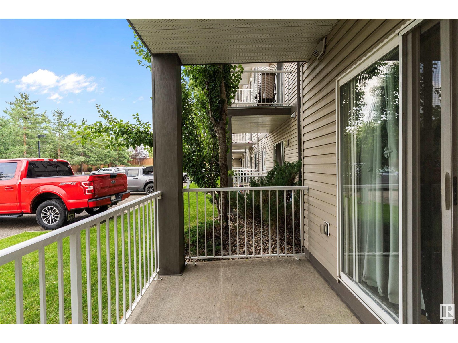 Photo 26 of 122 3425 19 St Nw, Edmonton AB