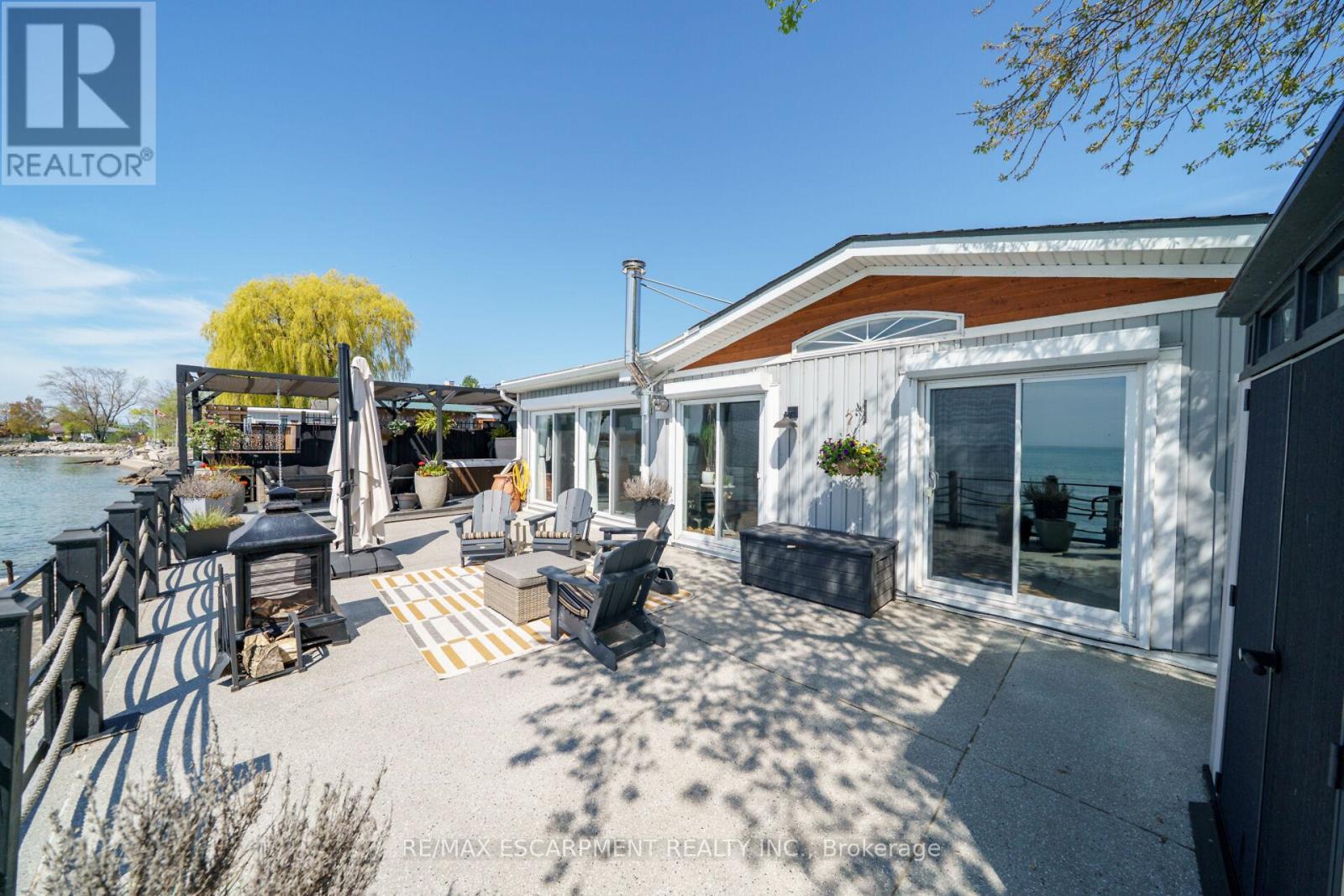 Photo 8 of 1200 Lakeshore Road, Haldimand ON