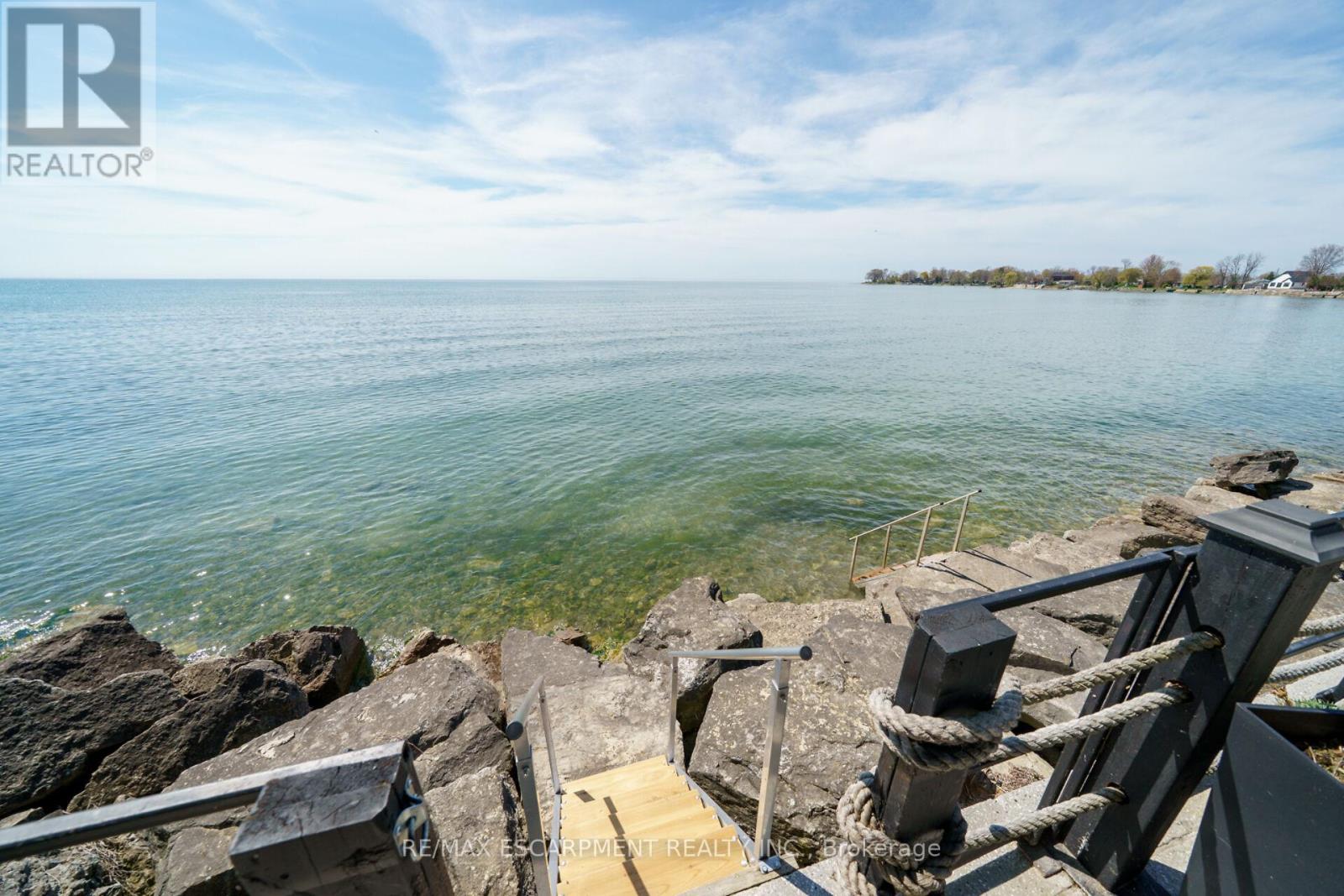 Photo 12 of 1200 Lakeshore Road, Haldimand ON