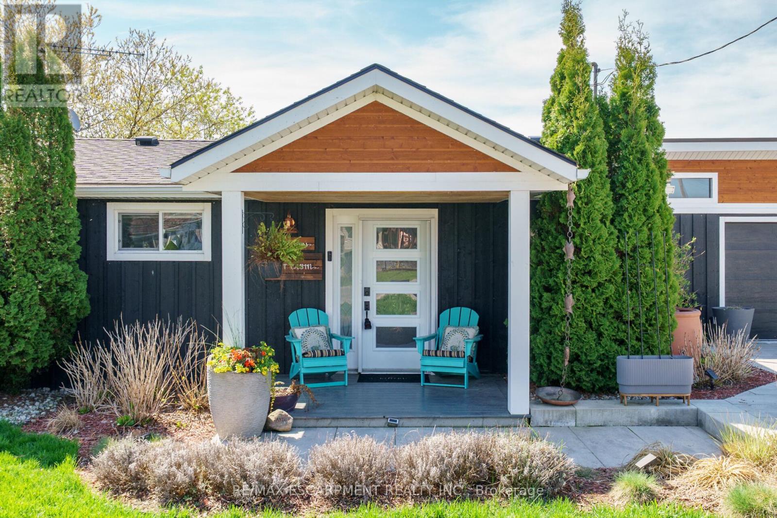 Photo 5 of 1200 Lakeshore Road, Haldimand ON