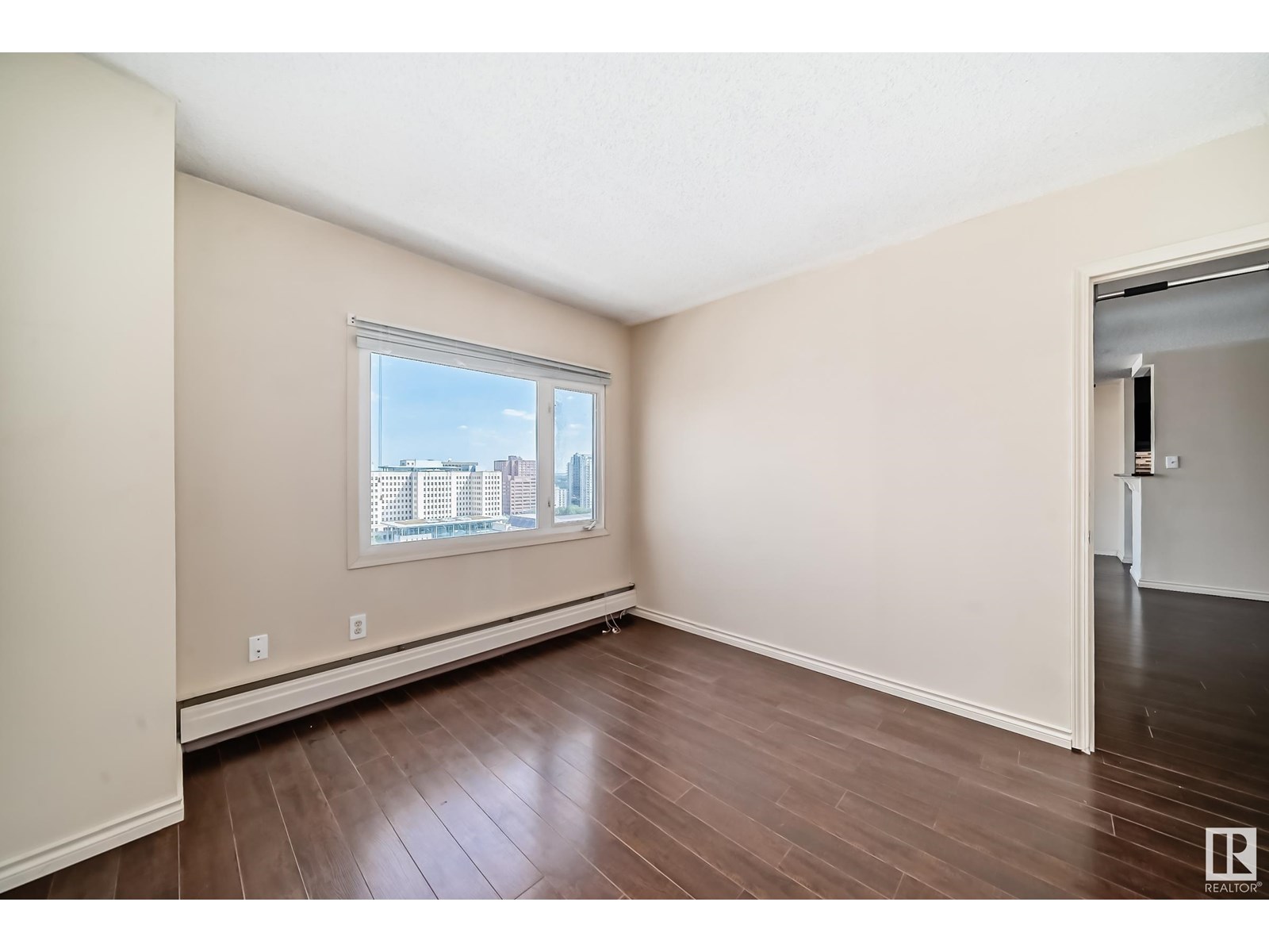 Photo 25 of 1601 9909 110 St Nw Nw, Edmonton AB