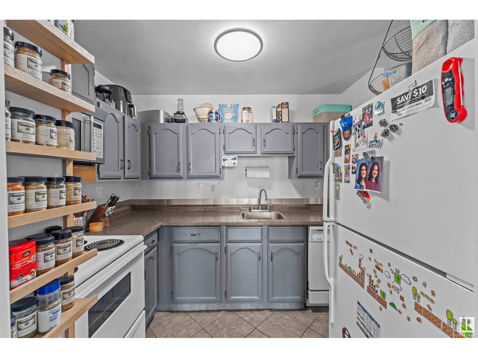 Photo 12 of 901 10145 109 St Nw, Edmonton AB