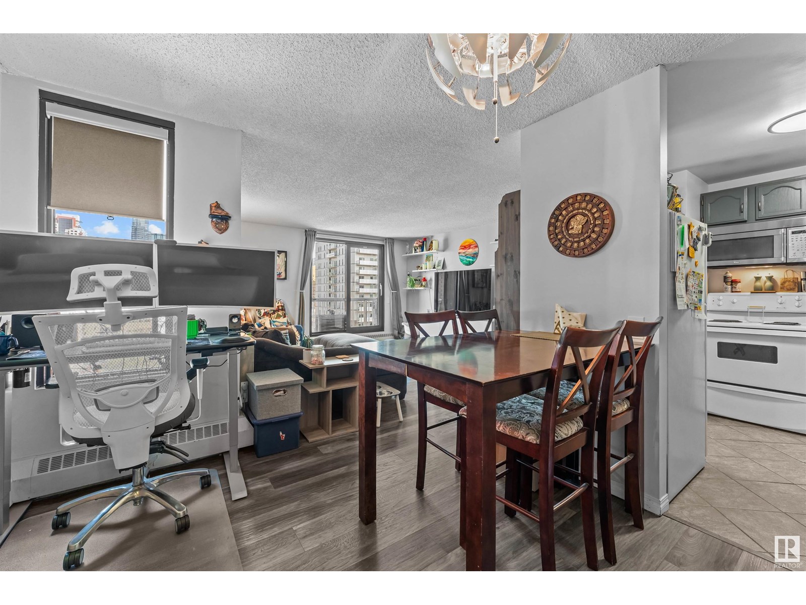 Photo 17 of 901 10145 109 St Nw, Edmonton AB