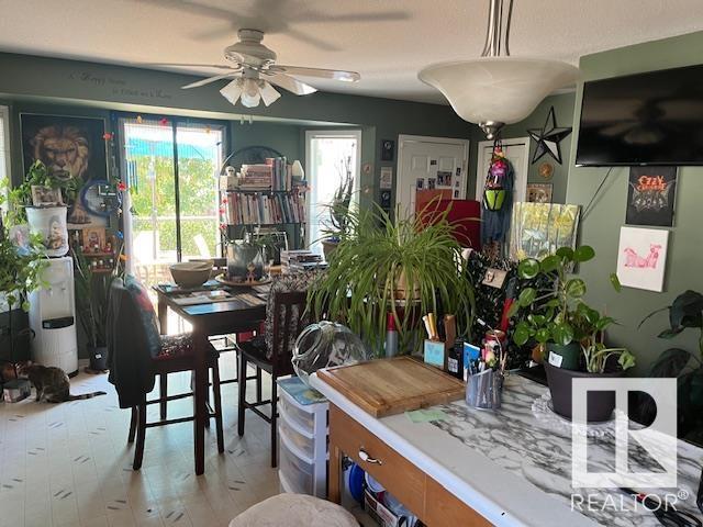 Photo 2 of 4414 Yeoman Cl, Onoway AB