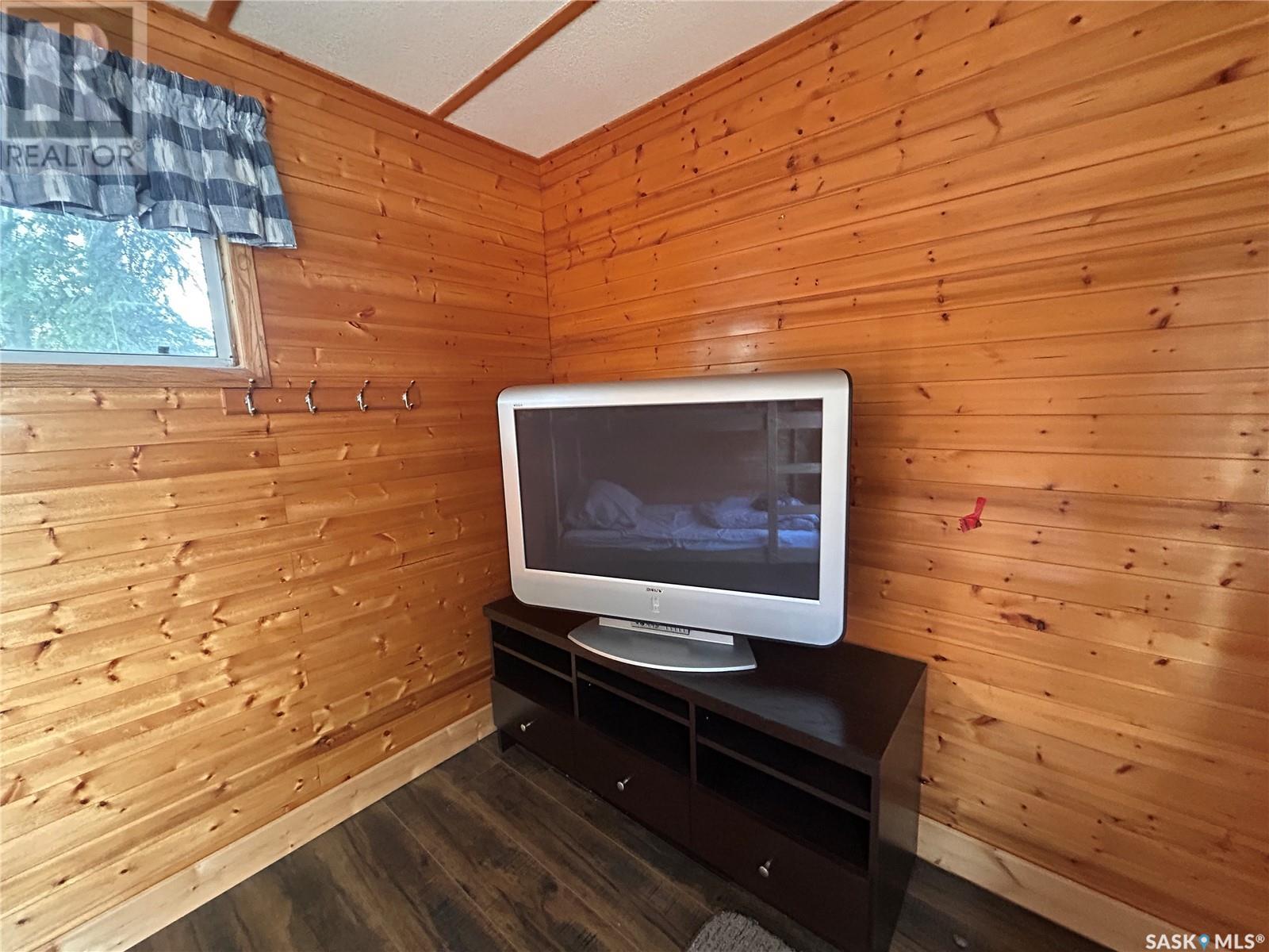 Photo 22 of 16 Ken Crescent, Candle Lake SK