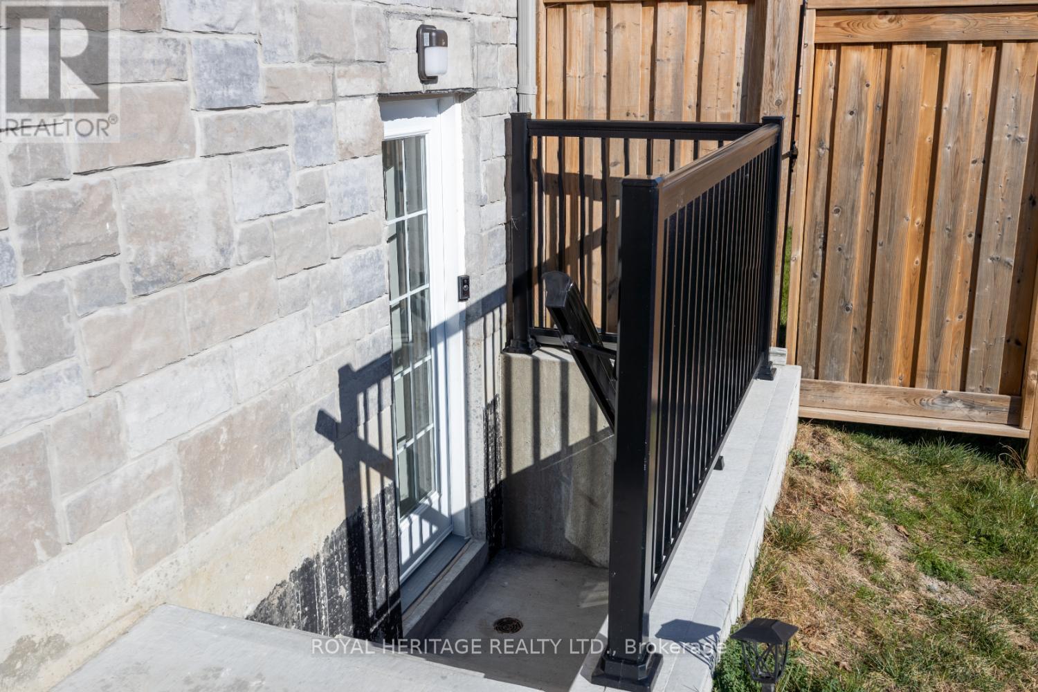 Photo 11 of 191 Lyle Dr Basement Drive, Clarington ON
